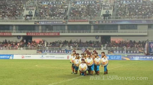 永新盾牌舞闪耀赣超赛场,为吉安队霸气助威！