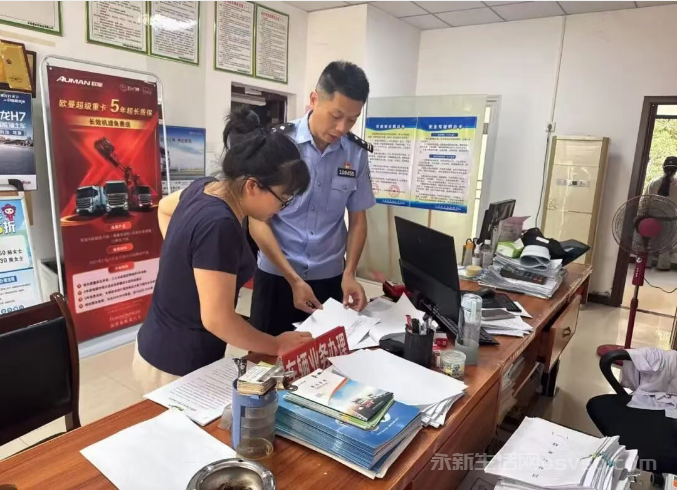永新交管大队民辅警深入辖区交通运输企业开展安全隐患排查工作