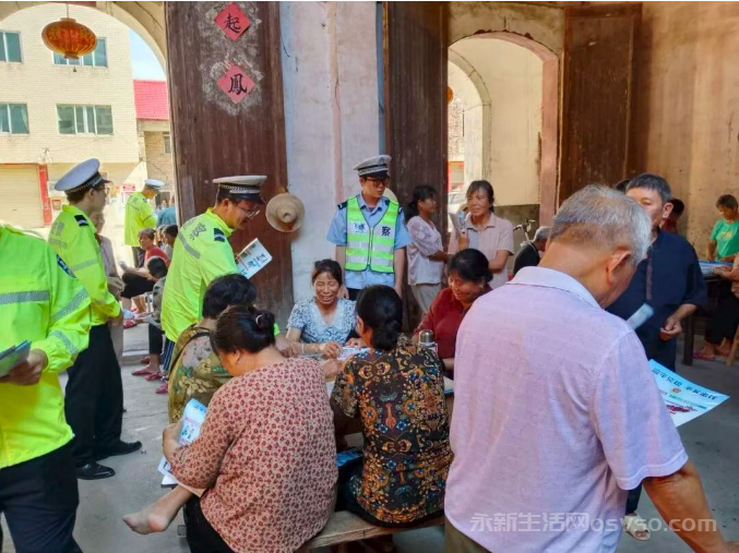 县交管大队与教体局联合开展开学季二三轮车骑行安全宣传教育活动
